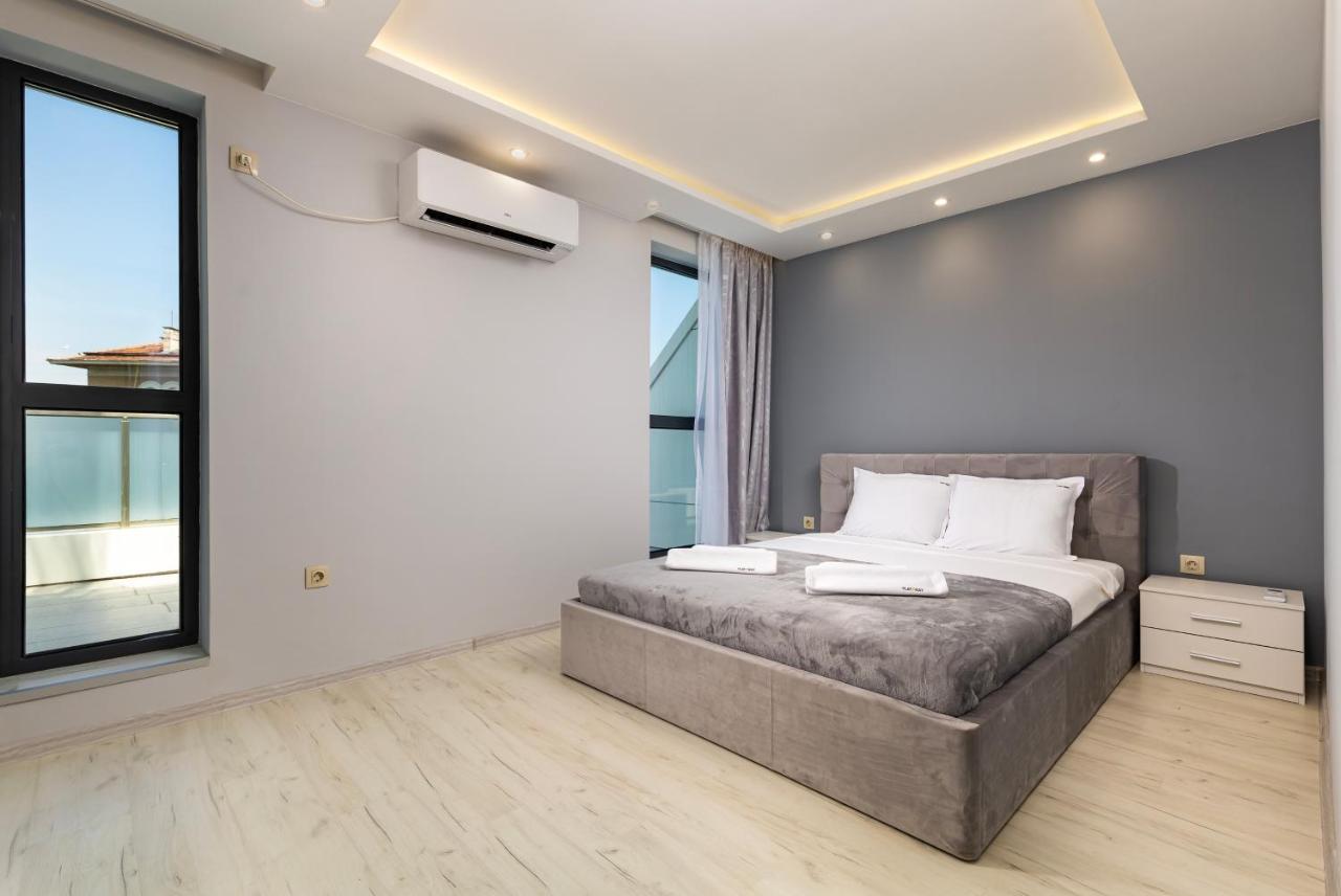 Cityscape Retreat 1Bd Flat In The Heart Of Plovdiv Apartment Exterior photo